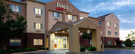 Use this guide to find hotels and motels near Denny Sanford Premier Center in Sioux Falls, South Dakota. . Hotel near dennys